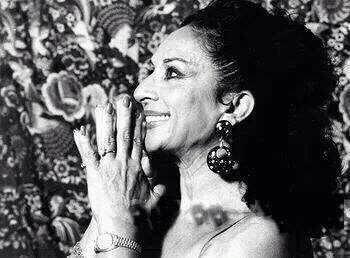 Lola Flores, La Faraona, en el artículo sobre su vínculo con Jerez