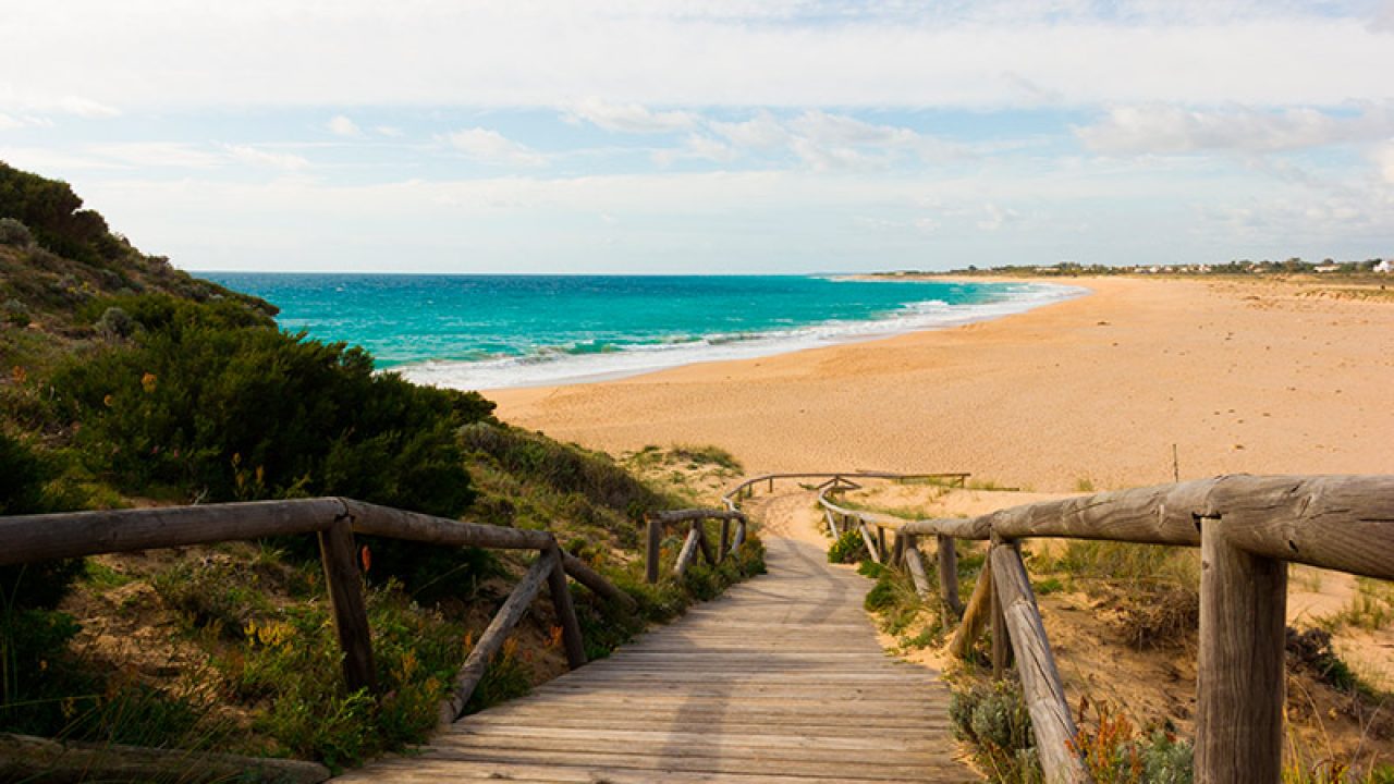 Playa de Sanlúcar de Barrameda, escenario de las carreras de caballos